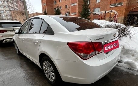 Chevrolet Cruze II, 2012 год, 700 000 рублей, 3 фотография