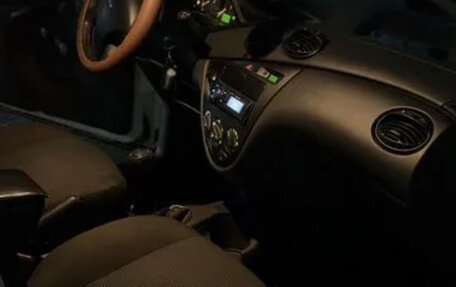 Ford Focus IV, 2004 год, 200 000 рублей, 2 фотография