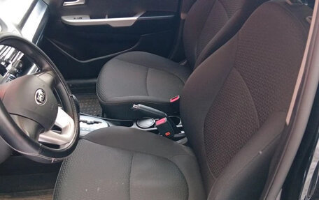 KIA Rio III рестайлинг, 2014 год, 950 000 рублей, 4 фотография