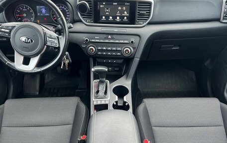 KIA Sportage IV рестайлинг, 2019 год, 2 550 000 рублей, 5 фотография