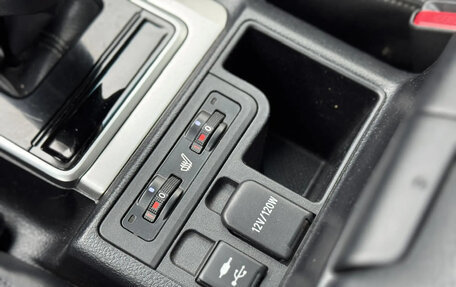 Toyota Land Cruiser Prado 150 рестайлинг 2, 2018 год, 5 100 000 рублей, 22 фотография