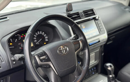 Toyota Land Cruiser Prado 150 рестайлинг 2, 2018 год, 5 100 000 рублей, 18 фотография