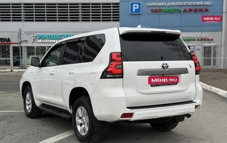 Toyota Land Cruiser Prado 150 рестайлинг 2, 2018 год, 5 100 000 рублей, 17 фотография