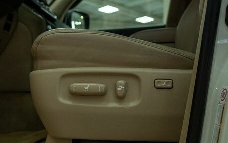 Toyota Land Cruiser 200, 2013 год, 5 100 000 рублей, 22 фотография