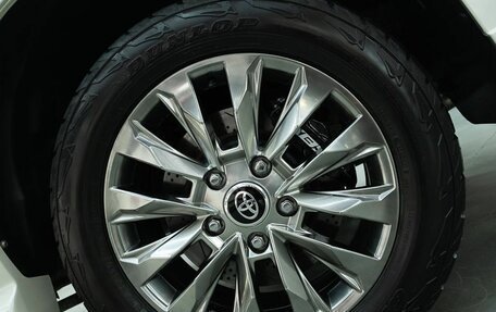 Toyota Land Cruiser 200, 2013 год, 5 100 000 рублей, 30 фотография