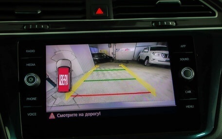 Volkswagen Tiguan II, 2019 год, 2 989 000 рублей, 15 фотография