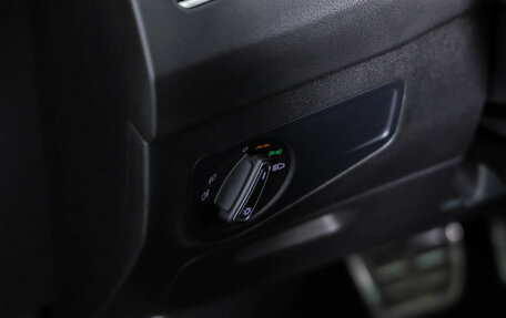 Volkswagen Tiguan II, 2019 год, 2 989 000 рублей, 21 фотография