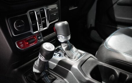 Jeep Wrangler, 2023 год, 7 450 000 рублей, 13 фотография