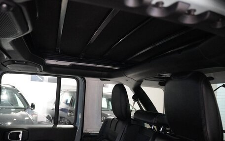 Jeep Wrangler, 2023 год, 7 450 000 рублей, 15 фотография