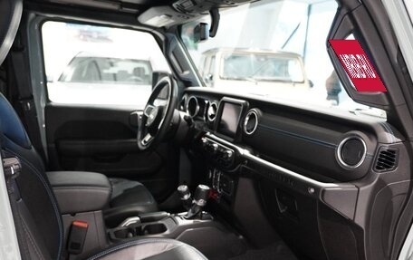 Jeep Wrangler, 2023 год, 7 450 000 рублей, 17 фотография