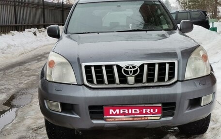 Toyota Land Cruiser Prado 120 рестайлинг, 2006 год, 1 710 000 рублей, 1 фотография