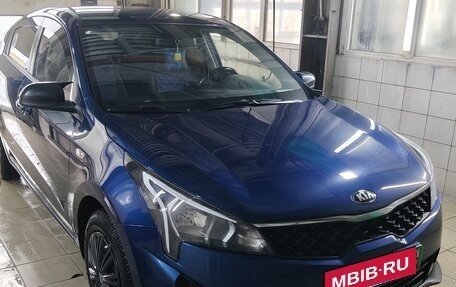 KIA Rio IV, 2021 год, 1 200 000 рублей, 1 фотография