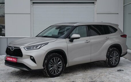 Toyota Highlander, 2025 год, 5 900 000 рублей, 1 фотография