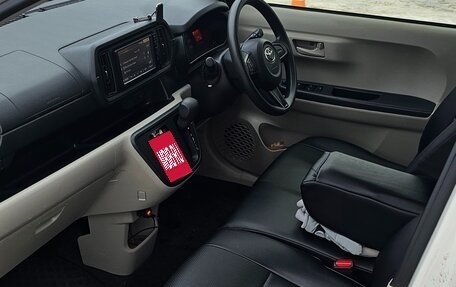 Toyota Passo III, 2016 год, 800 000 рублей, 21 фотография