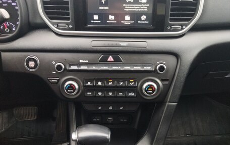 KIA Sportage IV рестайлинг, 2019 год, 2 280 000 рублей, 25 фотография