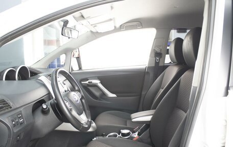 Toyota Verso I, 2011 год, 1 180 777 рублей, 8 фотография