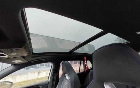 Volkswagen Tiguan, 2024 год, 4 750 000 рублей, 2 фотография