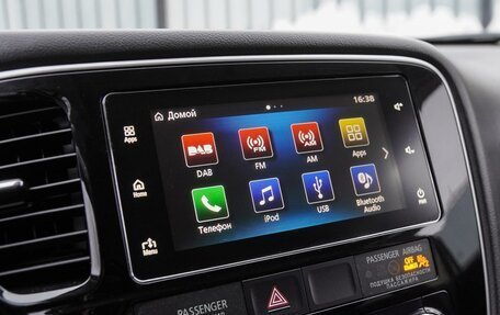 Mitsubishi Outlander III рестайлинг 3, 2018 год, 1 939 000 рублей, 13 фотография