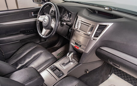 Subaru Outback IV рестайлинг, 2011 год, 1 469 000 рублей, 17 фотография