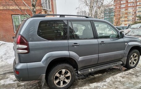 Toyota Land Cruiser Prado 120 рестайлинг, 2006 год, 1 710 000 рублей, 10 фотография