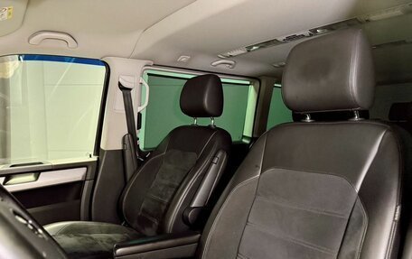 Volkswagen Multivan T6 рестайлинг, 2018 год, 3 990 000 рублей, 21 фотография