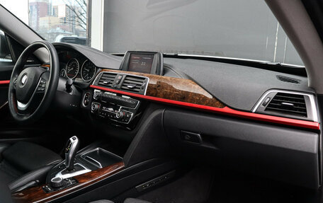 BMW 3 серия, 2018 год, 2 660 000 рублей, 7 фотография