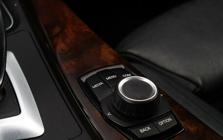 BMW 3 серия, 2018 год, 2 660 000 рублей, 22 фотография