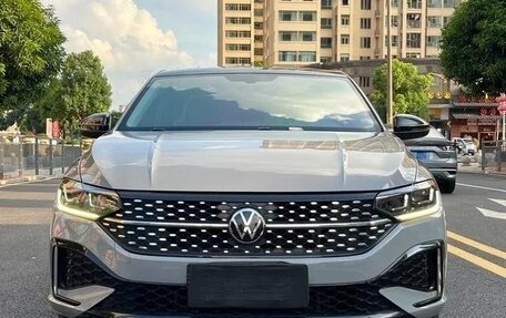 Volkswagen Lavida, 2023 год, 1 630 000 рублей, 3 фотография