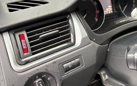 Skoda Rapid I, 2018 год, 1 400 000 рублей, 13 фотография