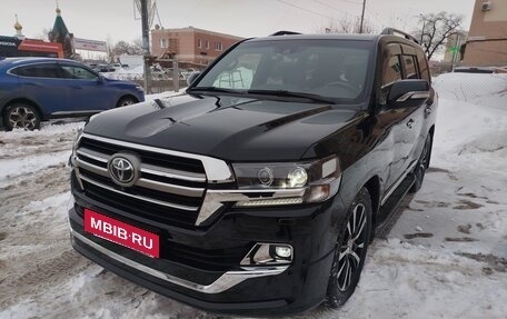 Toyota Land Cruiser 200, 2019 год, 8 700 000 рублей, 2 фотография