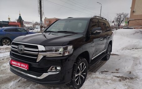 Toyota Land Cruiser 200, 2019 год, 8 700 000 рублей, 12 фотография