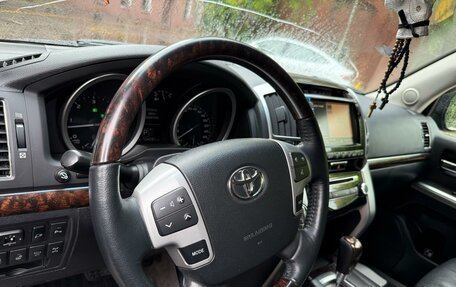 Toyota Land Cruiser 200, 2012 год, 4 600 000 рублей, 9 фотография