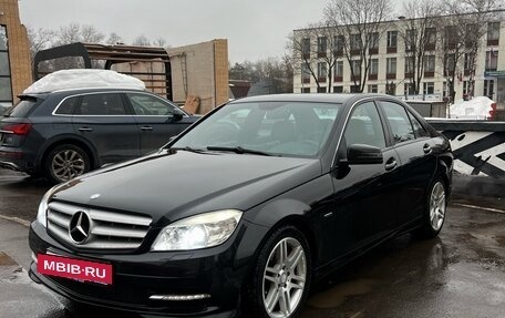 Mercedes-Benz C-Класс, 2010 год, 1 350 000 рублей, 2 фотография