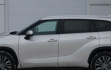 Toyota Highlander, 2025 год, 5 900 000 рублей, 5 фотография