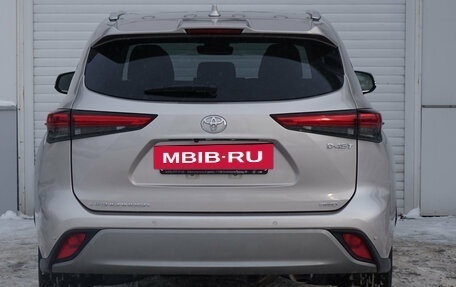 Toyota Highlander, 2025 год, 5 900 000 рублей, 4 фотография