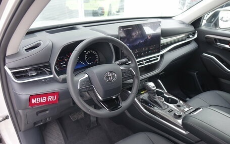 Toyota Highlander, 2025 год, 5 900 000 рублей, 9 фотография