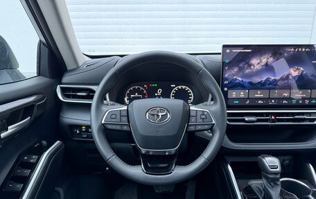 Toyota Highlander, 2025 год, 5 800 000 рублей, 10 фотография