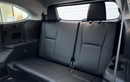 Toyota Highlander, 2025 год, 5 800 000 рублей, 25 фотография