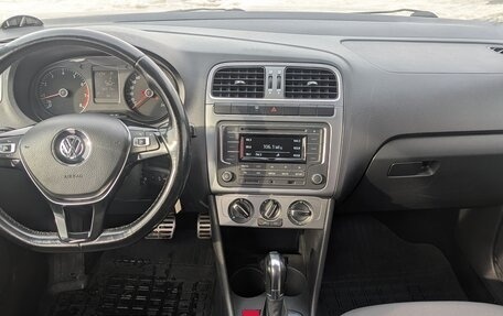 Volkswagen Polo VI (EU Market), 2016 год, 1 100 000 рублей, 7 фотография