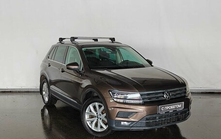 Volkswagen Tiguan II, 2019 год, 3 047 000 рублей, 3 фотография
