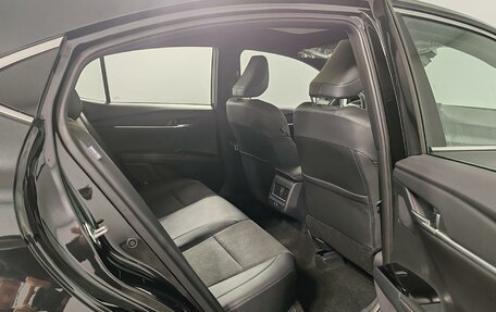 Toyota Camry, 2025 год, 4 990 000 рублей, 26 фотография