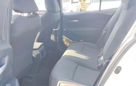 Toyota Corolla, 2022 год, 1 350 000 рублей, 7 фотография