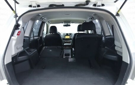 Toyota Highlander III, 2012 год, 2 090 000 рублей, 9 фотография