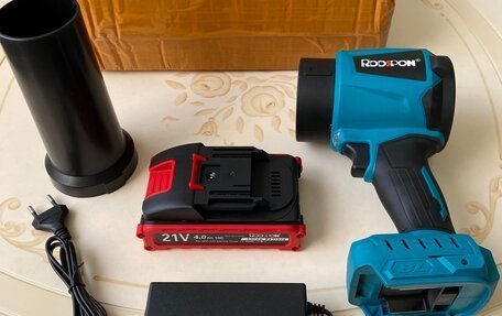 Toyota C-HR I рестайлинг, 2020 год, 2 348 000 рублей, 12 фотография