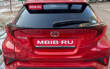 Toyota C-HR I рестайлинг, 2020 год, 2 348 000 рублей, 4 фотография