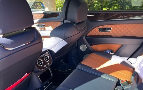 Bentley Bentayga I, 2021 год, 25 500 000 рублей, 13 фотография