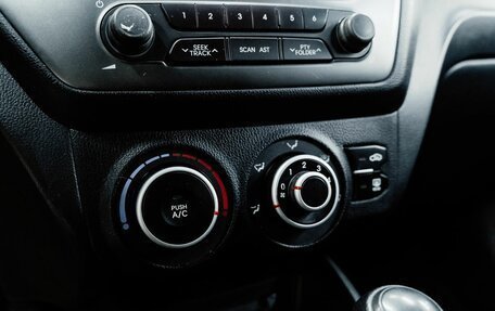 KIA Rio III рестайлинг, 2012 год, 850 000 рублей, 16 фотография