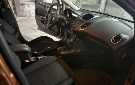 Ford Fiesta, 2016 год, 870 000 рублей, 11 фотография