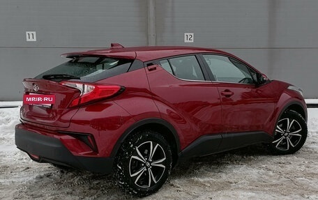 Toyota C-HR I рестайлинг, 2019 год, 2 349 000 рублей, 5 фотография