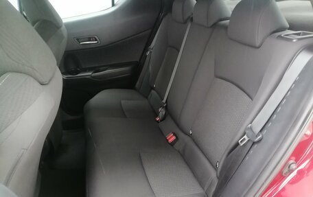 Toyota C-HR I рестайлинг, 2019 год, 2 349 000 рублей, 11 фотография